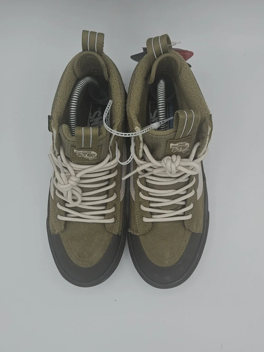 Vans Sk8-Hi MTE Womens 7.5 Olive Green High-Top Insulated Boots NWOB